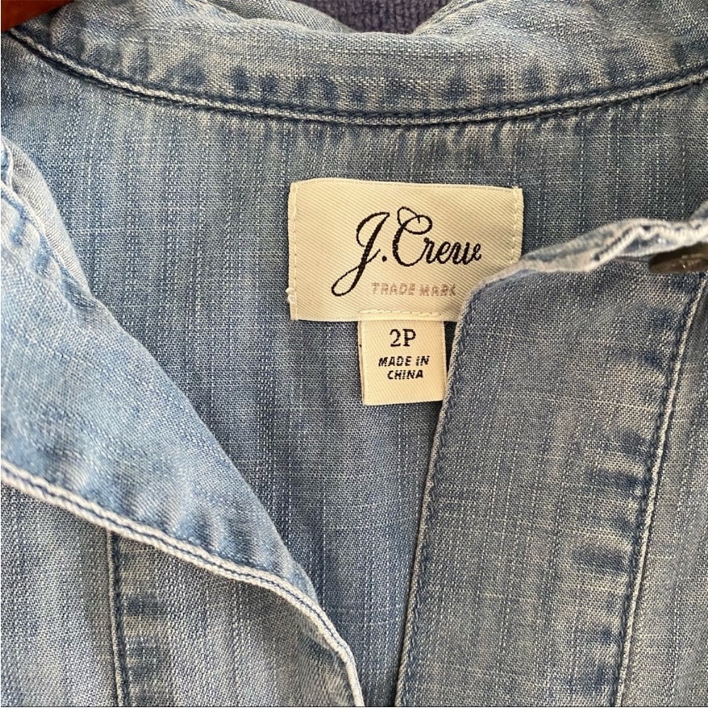 J Crew denim top. Like new. Very cute and flattering! - Picture 6 of 6